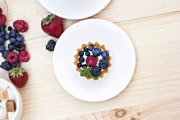 Cheesecake with berries - Foto, Bild
