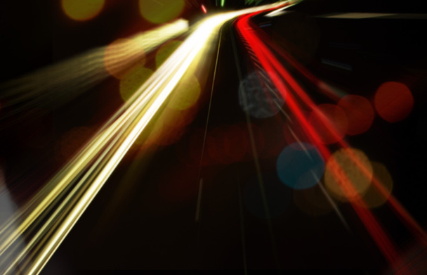 vitesse sur route de nuit
 - Photo, image