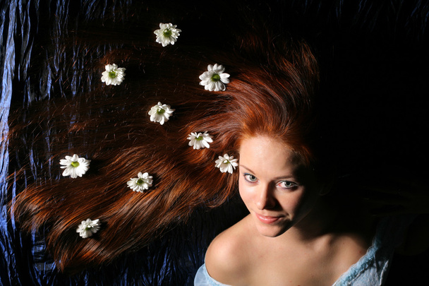 Hair white flowers - Foto, imagen