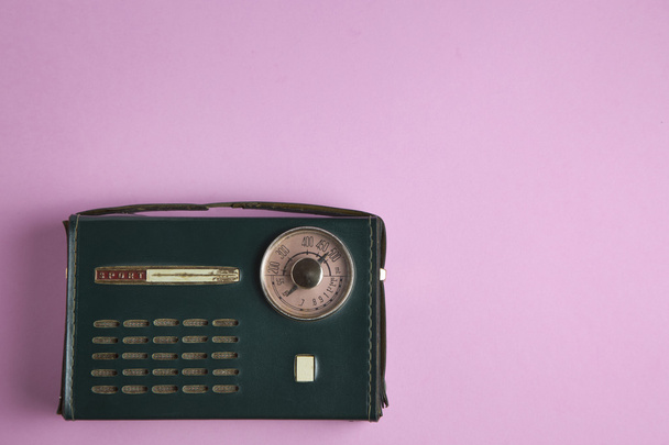 Old italian style vintage radio - Foto, immagini