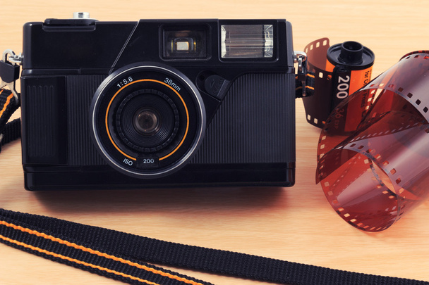 Eski fotoğraf makinesi, vintage fotoğraf makinesi filmleri geçmişte popüler. - Fotoğraf, Görsel