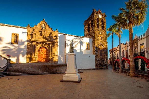 Central Square vanhassa kaupungissa Santa Cruz de la Palma
 - Valokuva, kuva