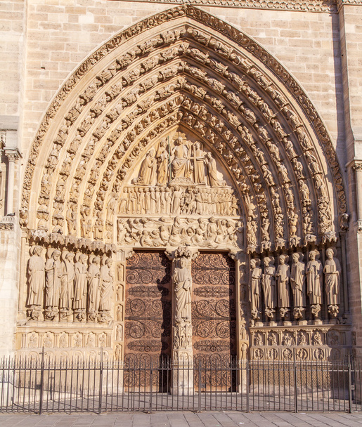 Catedral Notre Dame de Paris
  - Foto, Imagen