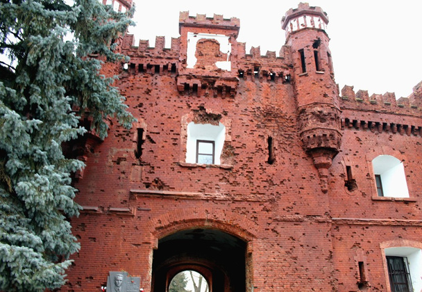 Porte de Kholm dans la forteresse de Brest, Belarus
 - Photo, image