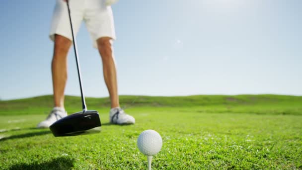 golfozni férfi golf-lejátszó - Felvétel, videó