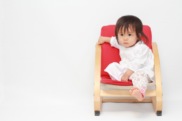 Japanese baby girl sitting on the chair (0 year old) - Fotoğraf, Görsel