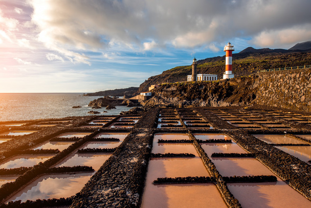 Fabricación de sal en la isla de La Palma
 - Foto, imagen
