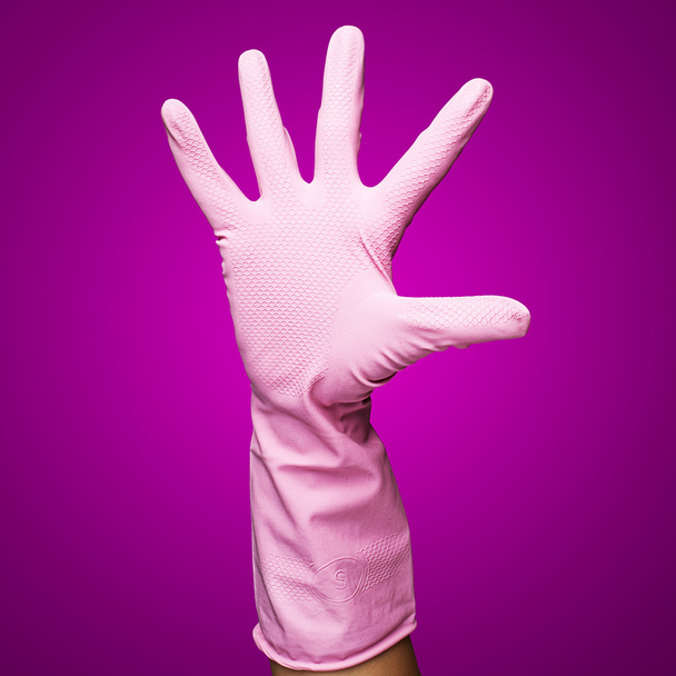 ροζ λαστιχένια γάντια - Φωτογραφία, εικόνα