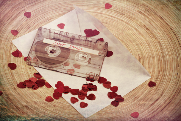 Audio kasetti nauha punainen taustalevy kangas sydän
 - Valokuva, kuva