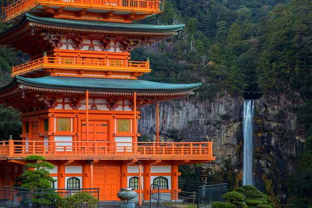 Παγόδα of Seiganto-ji ναό στο Wakayama, Ιαπωνία - Φωτογραφία, εικόνα