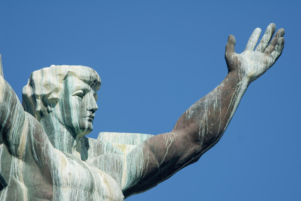 Statue de Victoria, Puerto Banus, Marbella
 - Photo, image
