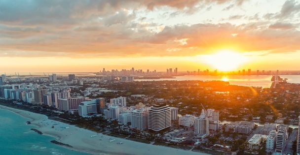 Vista aérea de Miami Beach
 - Foto, Imagen