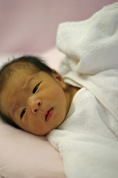Japonais nouveau-né bébé garçon (0 ans
) - Photo, image