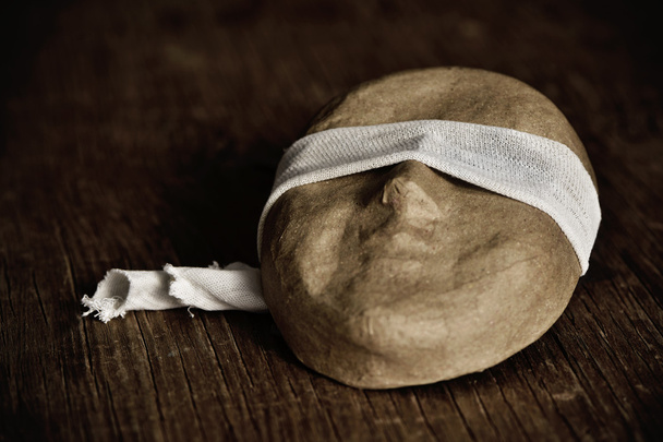 máscara com uma venda
 - Foto, Imagem