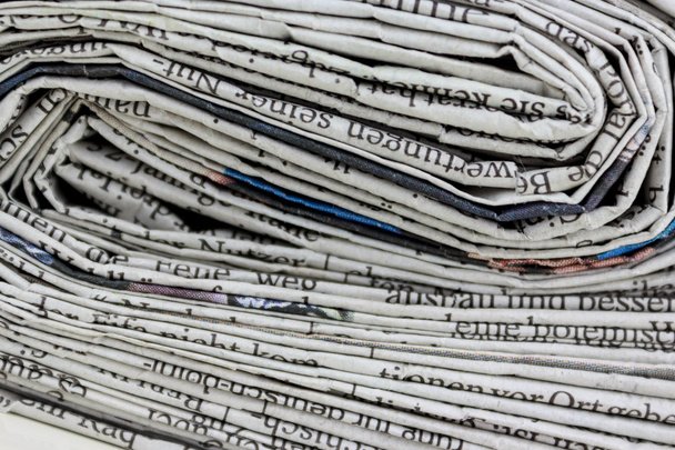 stapels oude kranten, stapels oude kranten - Foto, afbeelding