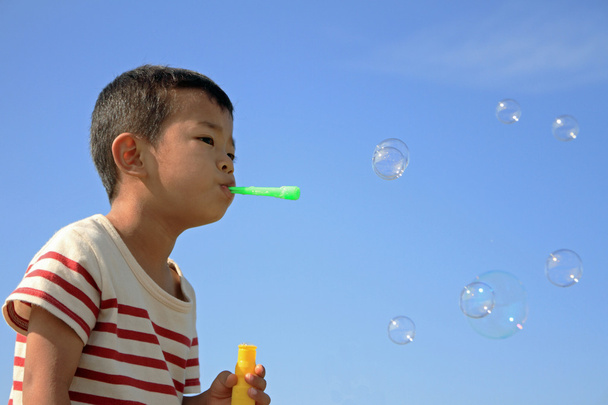 Japanese boy playing with bubble (4 years old) - Photo, Image
