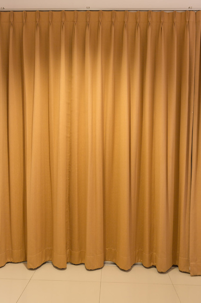 puerta cortina habitación interior
 - Foto, imagen