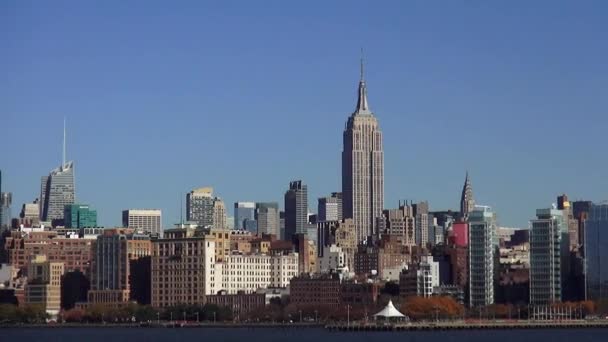 エンパイア ・ ステート ・ ビルディングのマンハッタンのスカイライン - 映像、動画