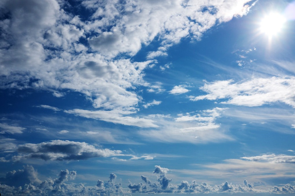красивими хмарного неба
 - Фото, зображення