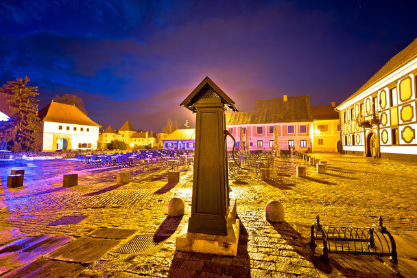 Varaždin barokní architektury náměstí večerní pohled - Fotografie, Obrázek
