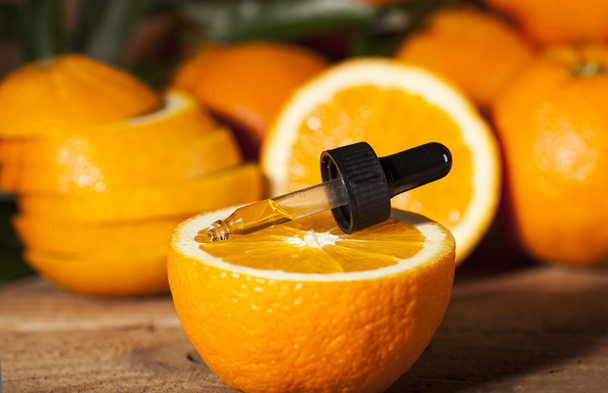 Aceite esencial de naranja
 - Foto, Imagen