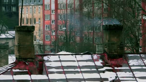 Dzielnicy slumsów w europejskim mieście - Materiał filmowy, wideo