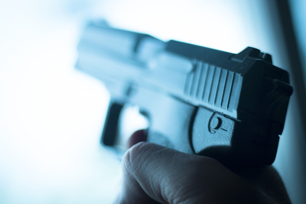 automatische 9mm Pistole Handfeuerwaffe - Foto, Bild