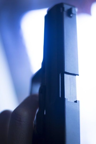 Pistola automática de 9mm arma
 - Foto, Imagem