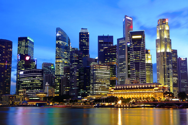 singapore paesaggio urbano di notte - Foto, immagini