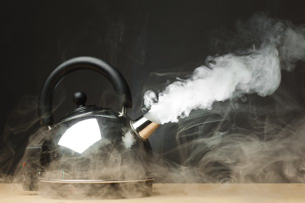 Boiling kettle with dense steam - Photo, Image