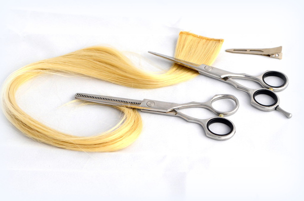 Scissors and hairbrush - Photo, Image