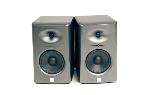 Estúdio monitores de áudio isolados em branco
 - Foto, Imagem
