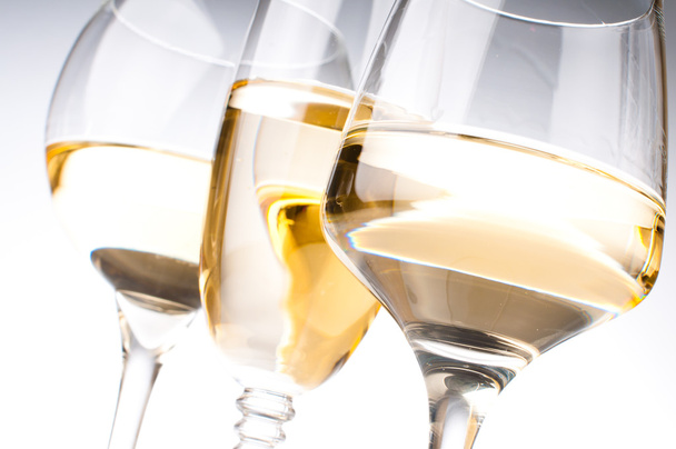 Három pohár fehér bor - Fotó, kép