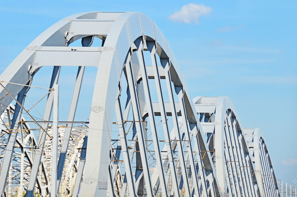 Puente ferroviario
 - Foto, Imagen