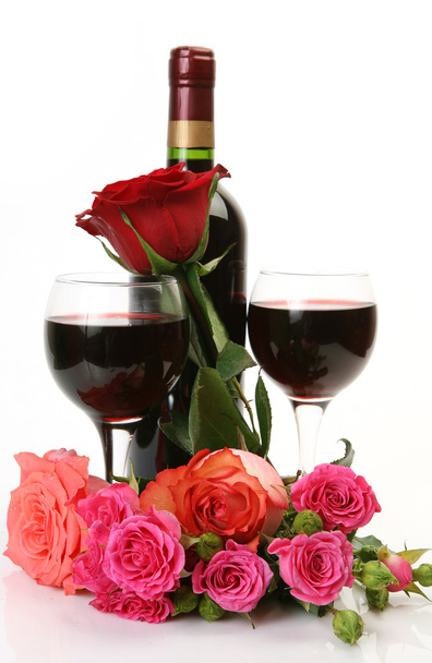 Red wine and roses - Фото, зображення