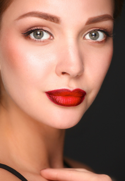 Close up portrait of beautiful young woman face - Фото, изображение