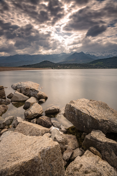Lac de Codole en la región de Balagne de Córcega
 - Foto, Imagen