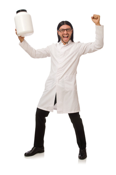 Médico divertido con frascos de proteína aislados en blanco
 - Foto, imagen