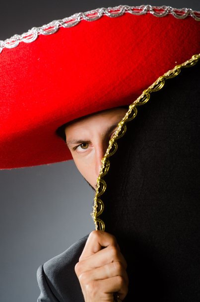 Młody meksykanin noszący sombrero - Zdjęcie, obraz