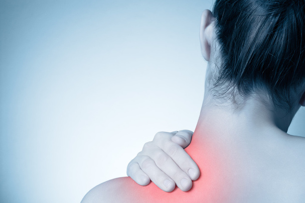 Mujer con dolor de espalda
 - Foto, Imagen
