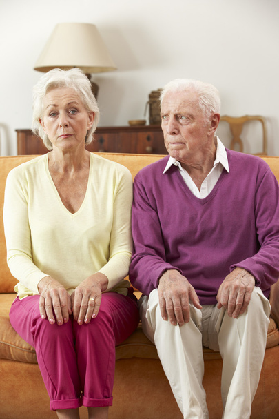 Serious Looking Senior Couple - Zdjęcie, obraz