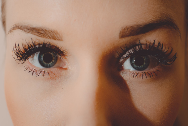 Dramatická střela krásných ženských očí - Fotografie, Obrázek