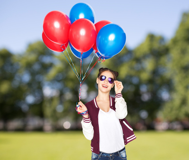 happy teenage girl with helium balloons - Fotografie, Obrázek
