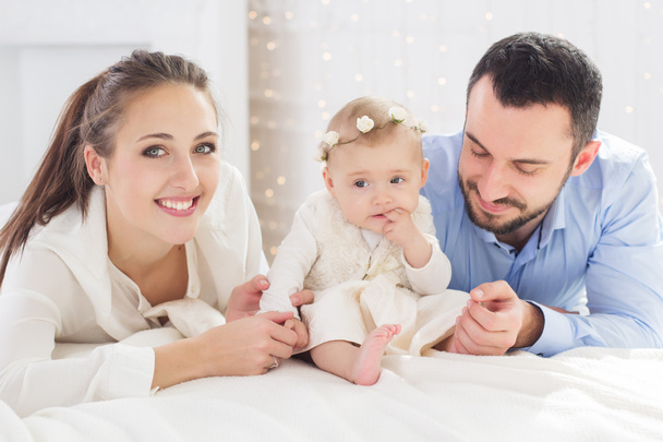 Happy parents with baby girl - Fotografie, Obrázek