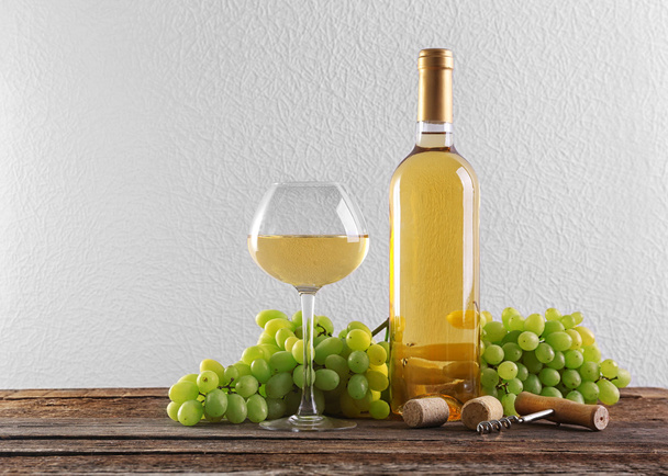 Şarap ve üzüm ahşap tablo - Fotoğraf, Görsel