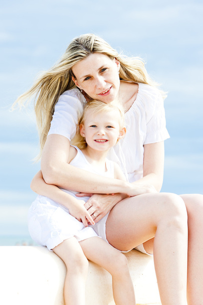 letní portrét matky s dcerou - Fotografie, Obrázek