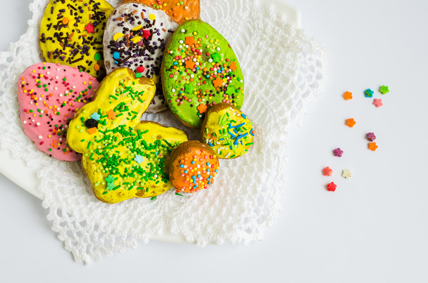 Colorful decorated Easter cookies - Foto, Imagem