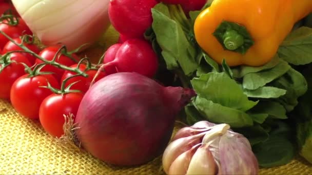 Різні види овочів, вибірковий фокус
 - Кадри, відео