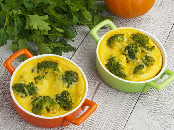 casserole with broccoli and cheese - Photo, Image