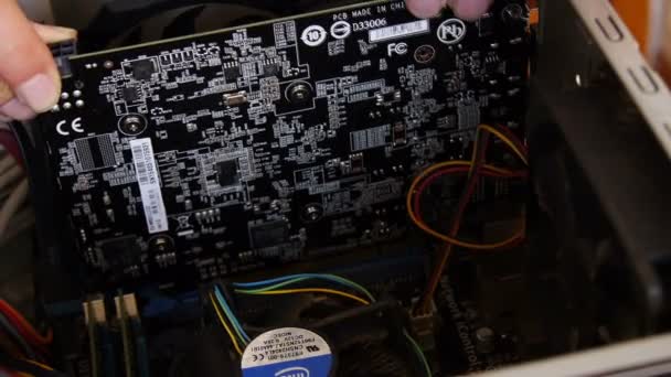To connect graphical card in computer - Footage, Video